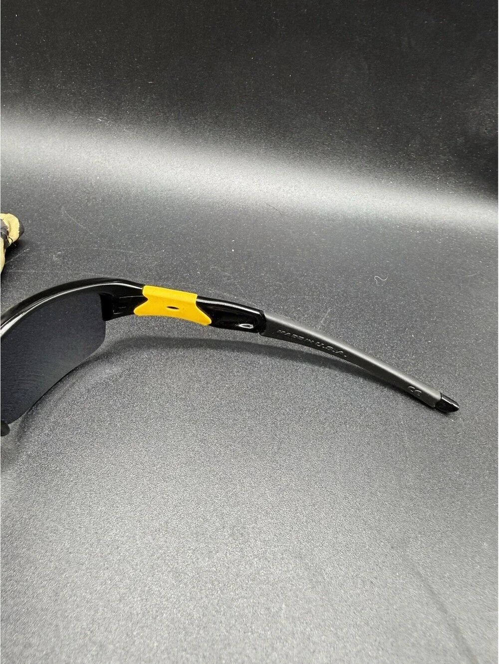 Oakley Flak Jacket Livestrong Jet Black Yellow/Black Iridium Lenses 12-762